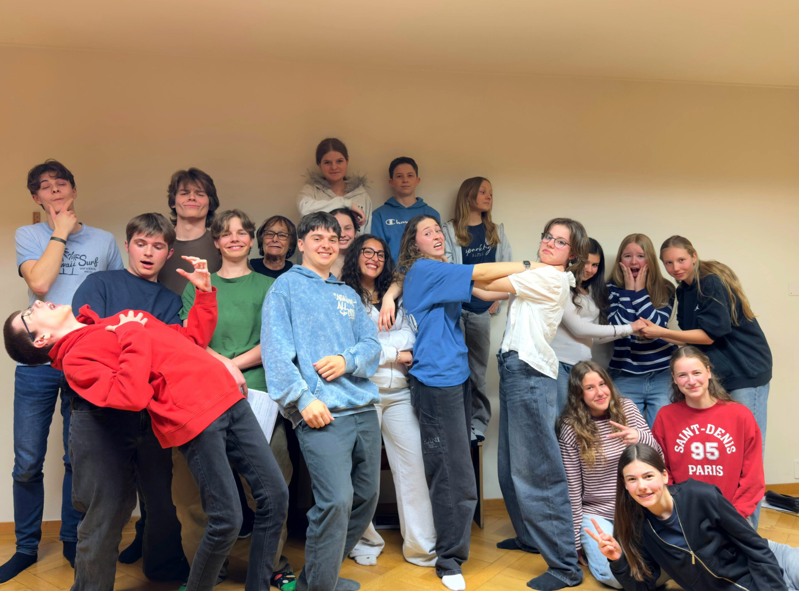 Die Jugendlichen des Jugendtheaters A.R.T.H.U.S. in Grenchen